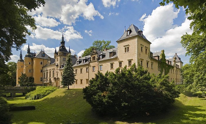 Schloss Klitschdorf – ein Juwel in der Krone Niederschlesiens (31.10.2023)